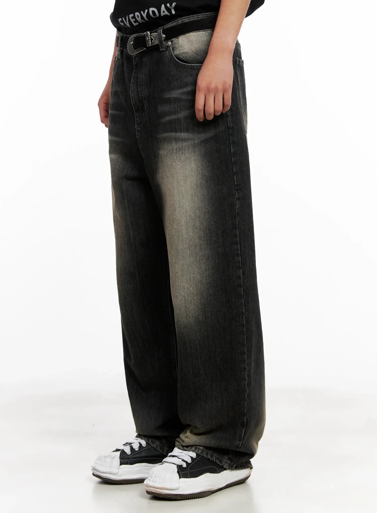 Men's Brushed Wide-Leg Denim Jeans IL521