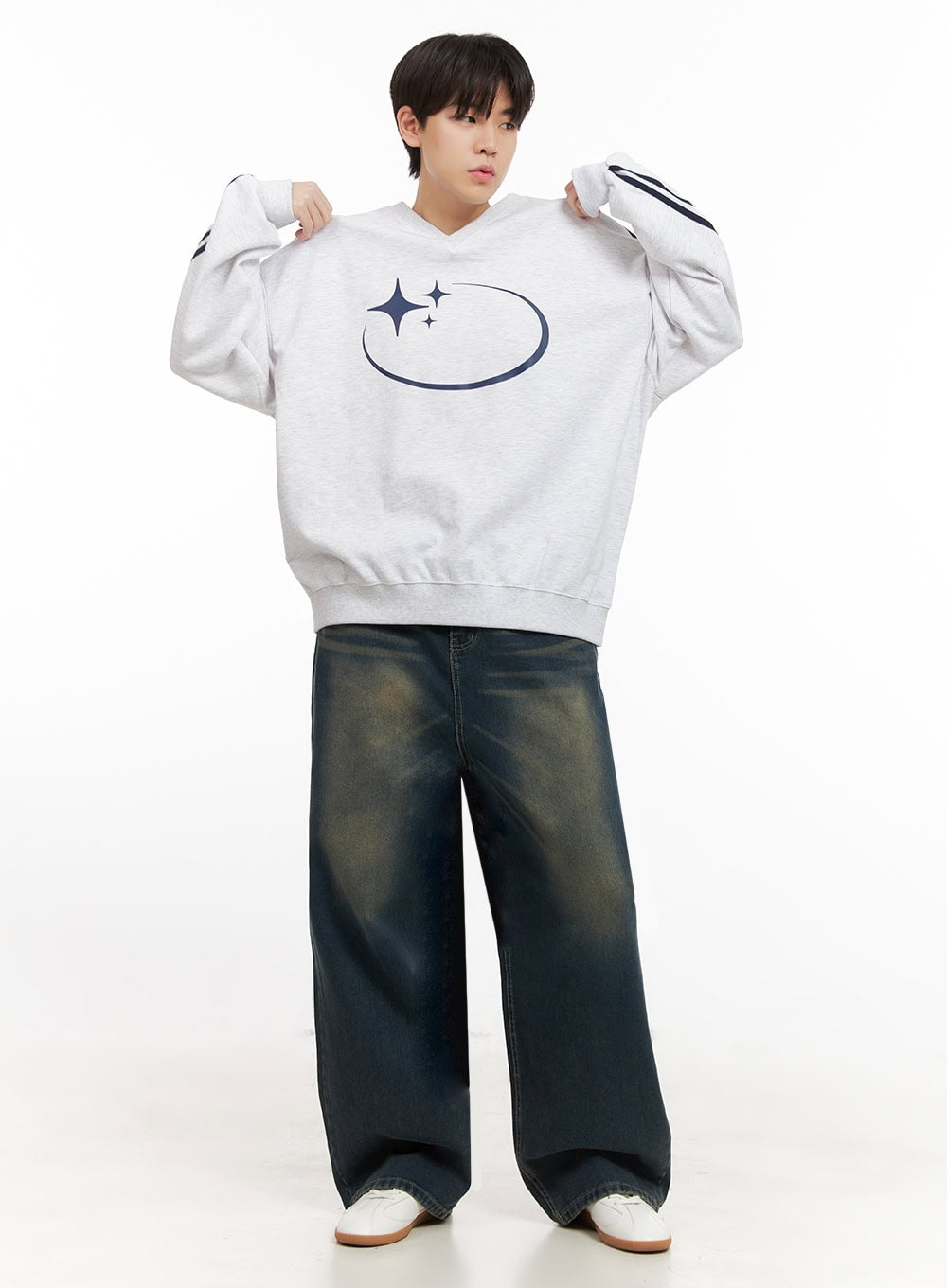 Men's Oversized Star Graphic Sweatshirt IJ517