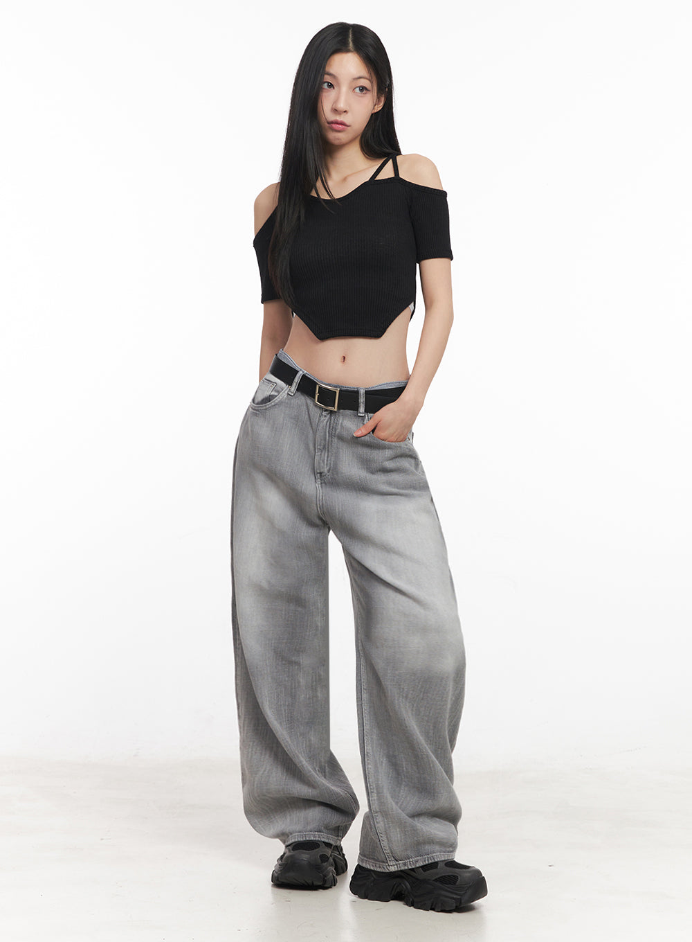 Strappy Off-Shoulder Crop Top IY516