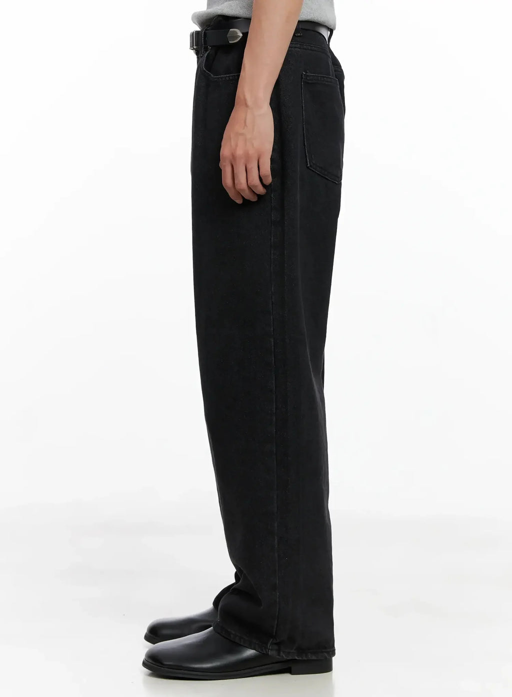 Men's Vintage Black Jeans IO517