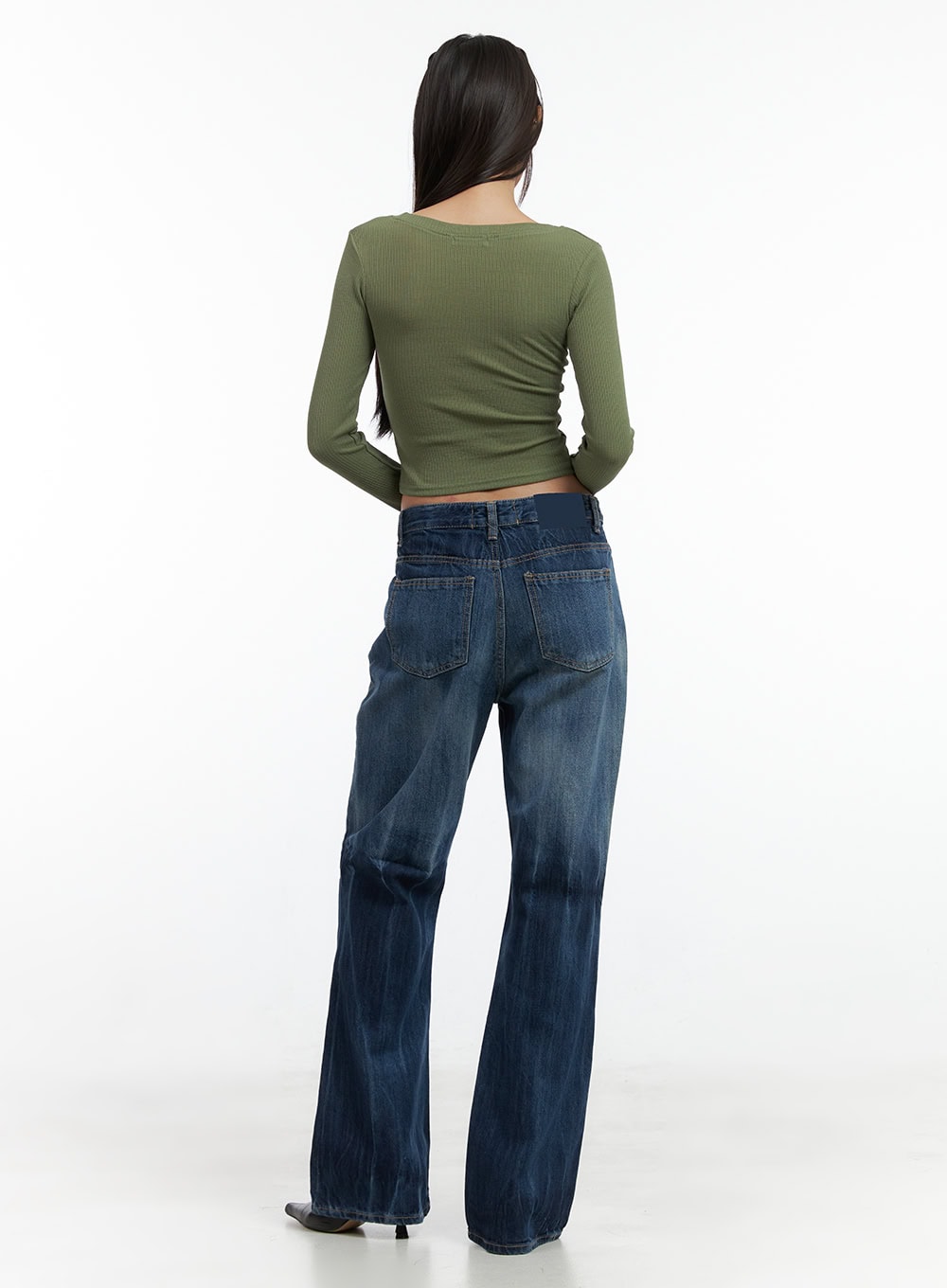 Slim U-Neck Crop Tee CO424