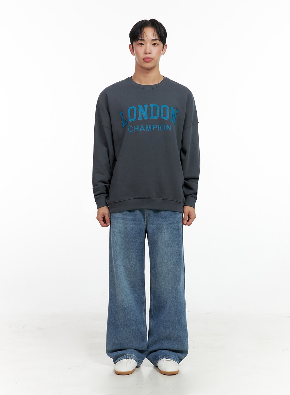 Men's Graphic Crewneck IN426