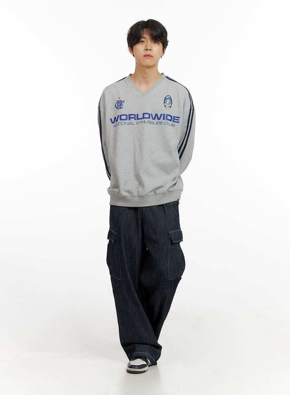 Men's Graphic V-Neck Sweatshirt (Gray) IG409