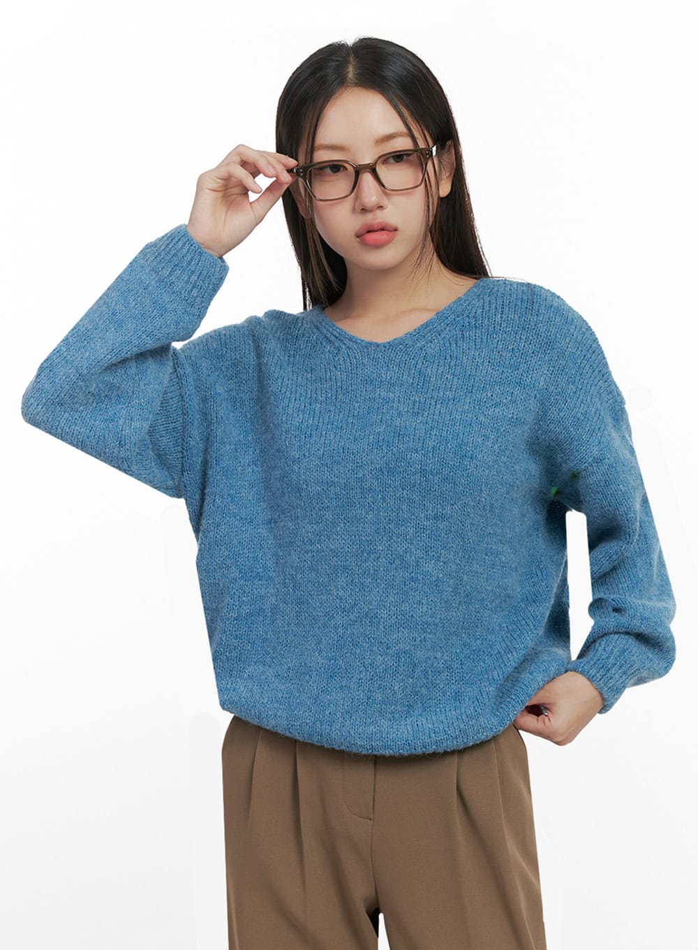 Long Sleeve V-Neck Sweater IN415