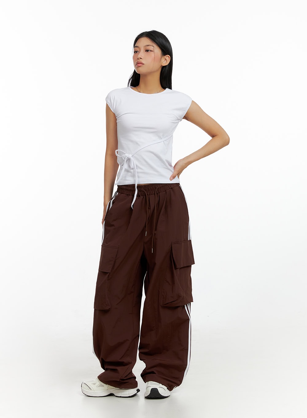 Nylon Cargo String Track Pants IL419