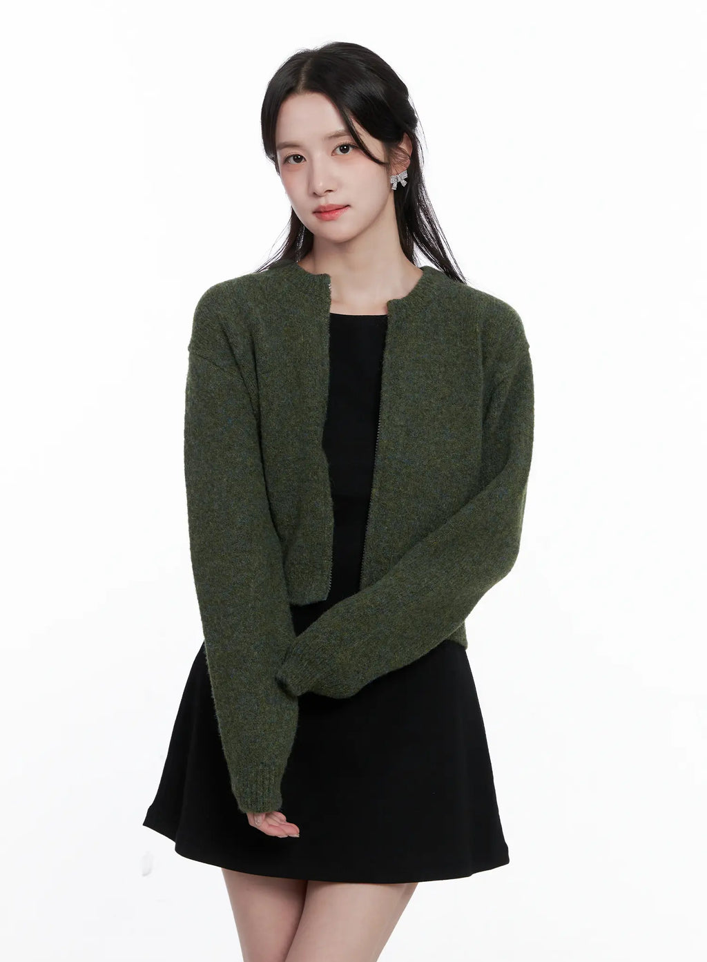 Classic Round Neck Knit Cardigan CS519