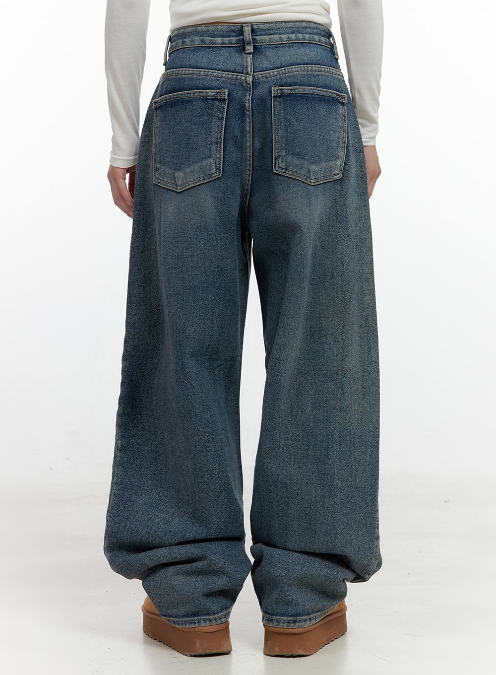 Wynne Pintuck Washed Denim Baggy Jeans CN408