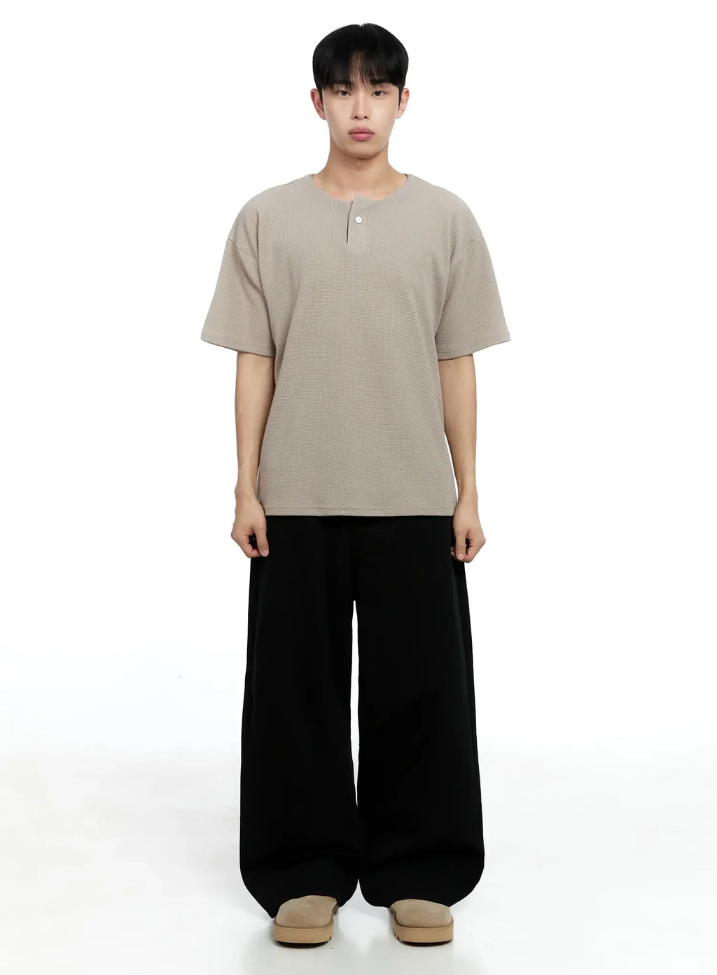 Men's Textured Henley T-shirt IG520