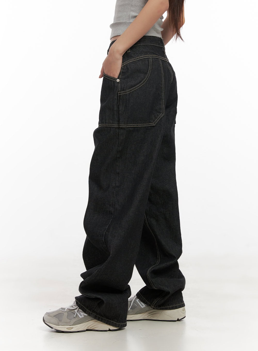 Nicole Stitched Carpenter Wide-Leg Jeans CD411