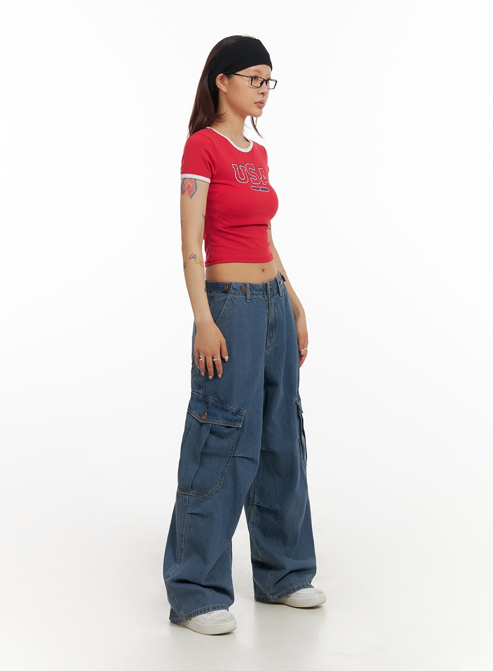 Contrast Graphic Crop Top IY410