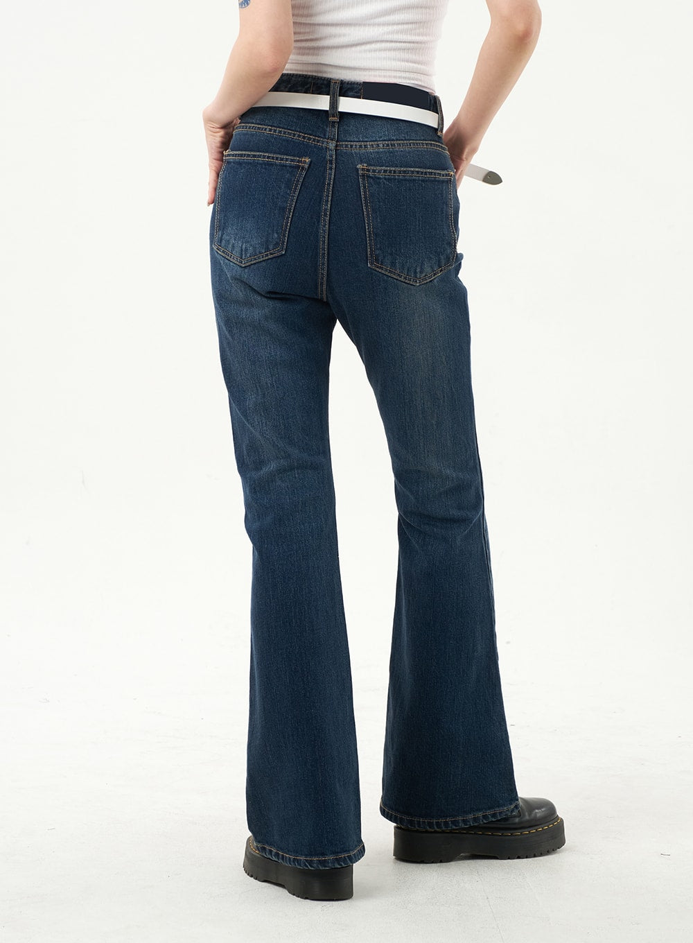 Dark Wash Bootcut Jeans CA328