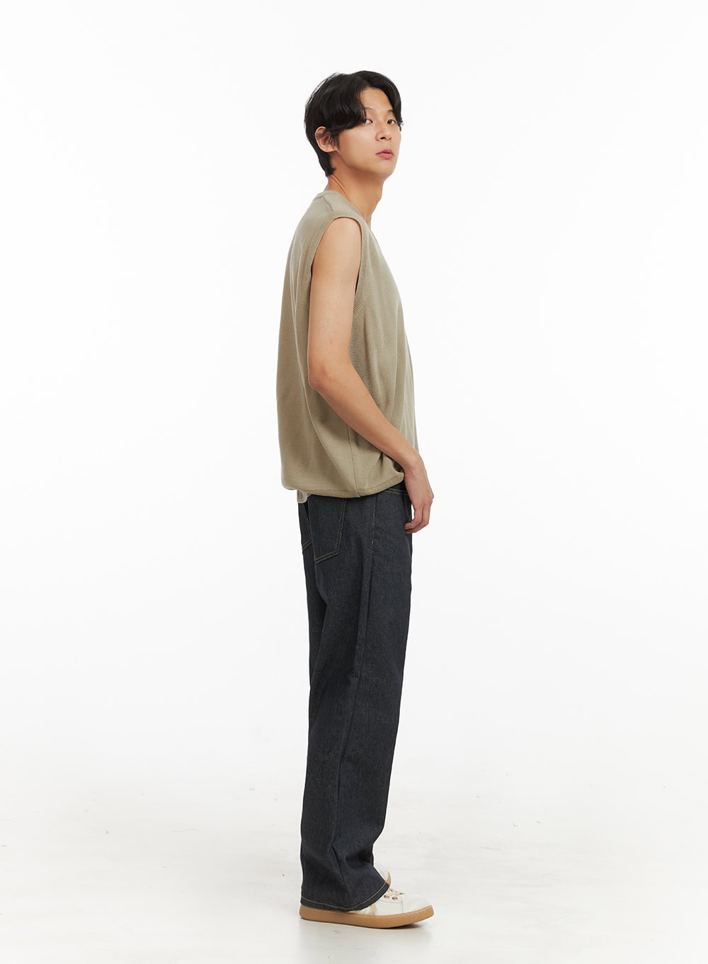 Men's Classic V-Neck Knit Vest (Beige) IY424