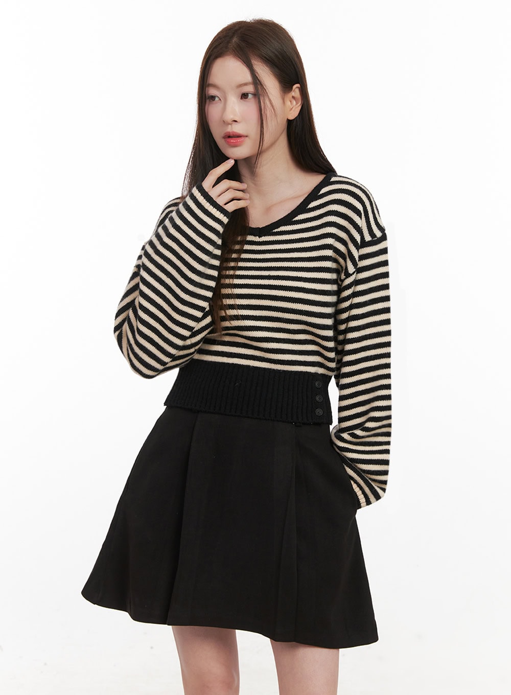 Stripe Oversized V-Neck Sweater IF505