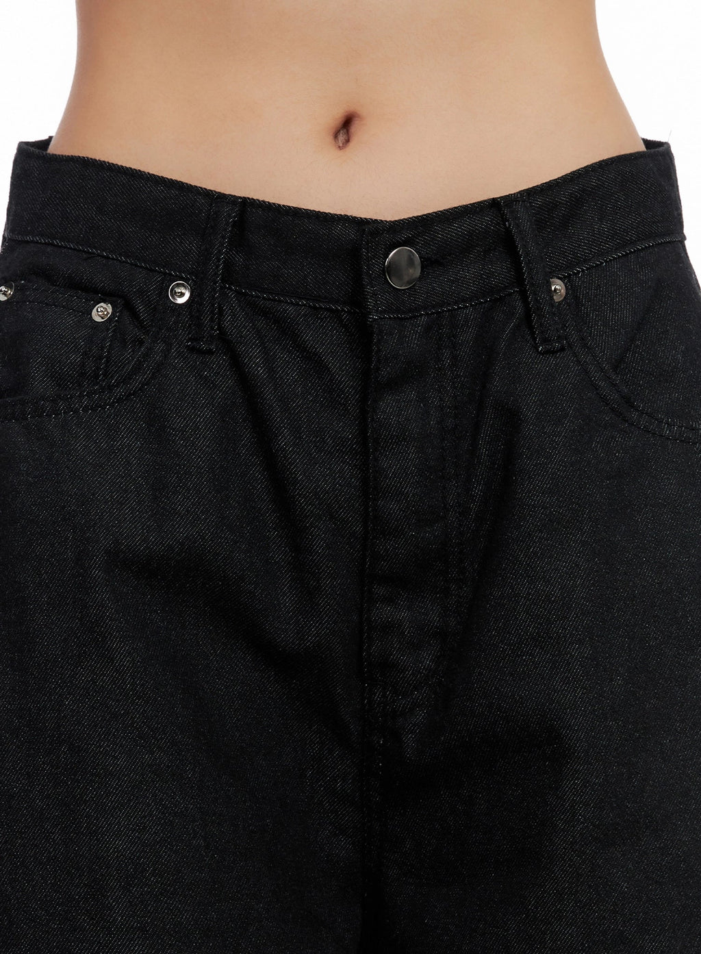 Lea Cross-Patch Baggy Jeans IS525