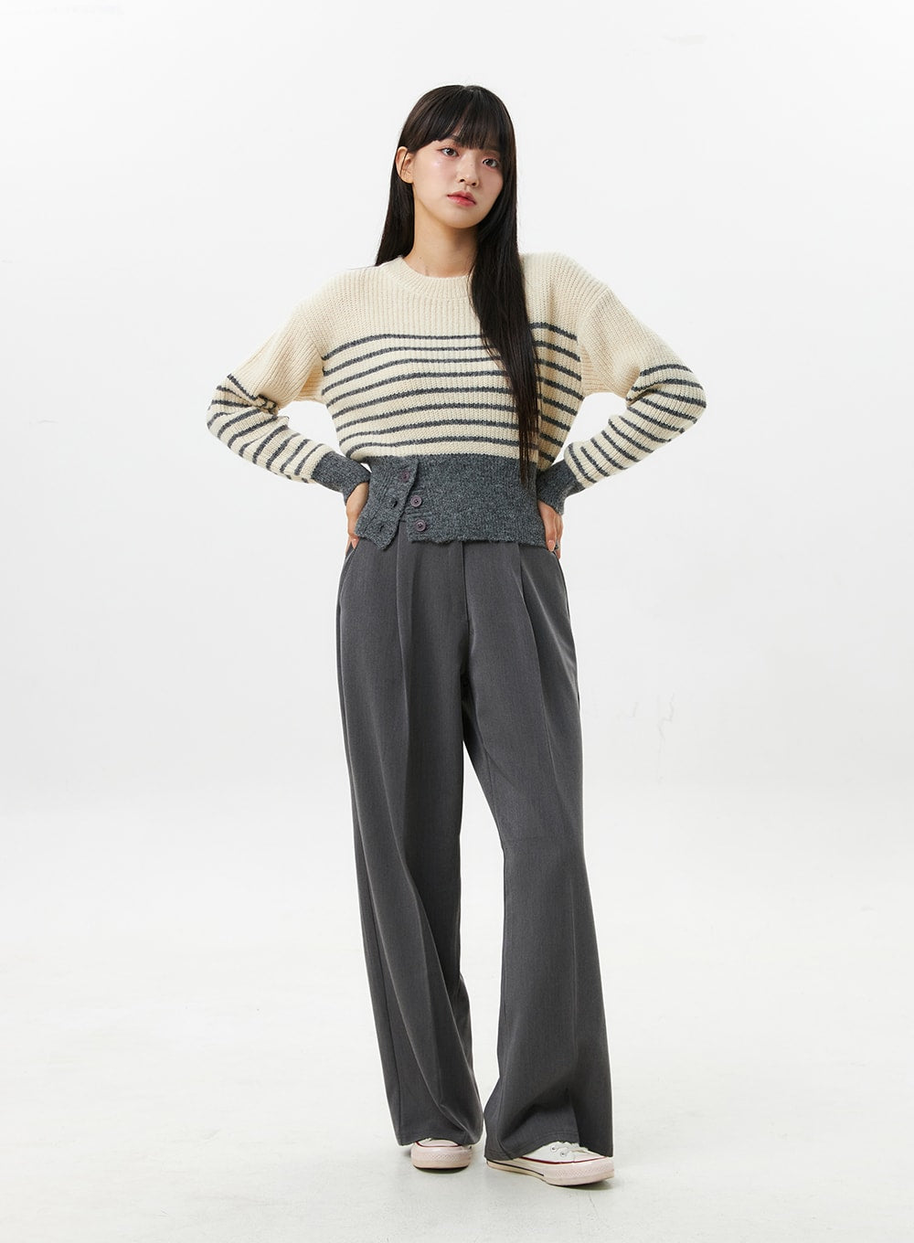 Stripe Buttoned Sweater OS306