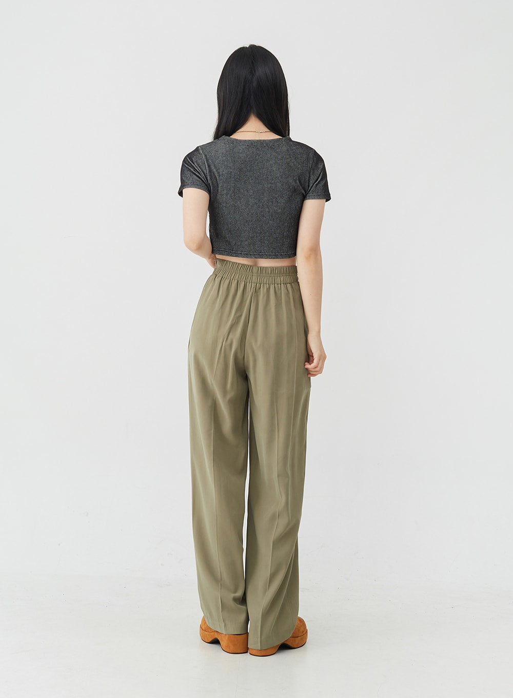 Basic Round Neck Cropped Cardigan OU1