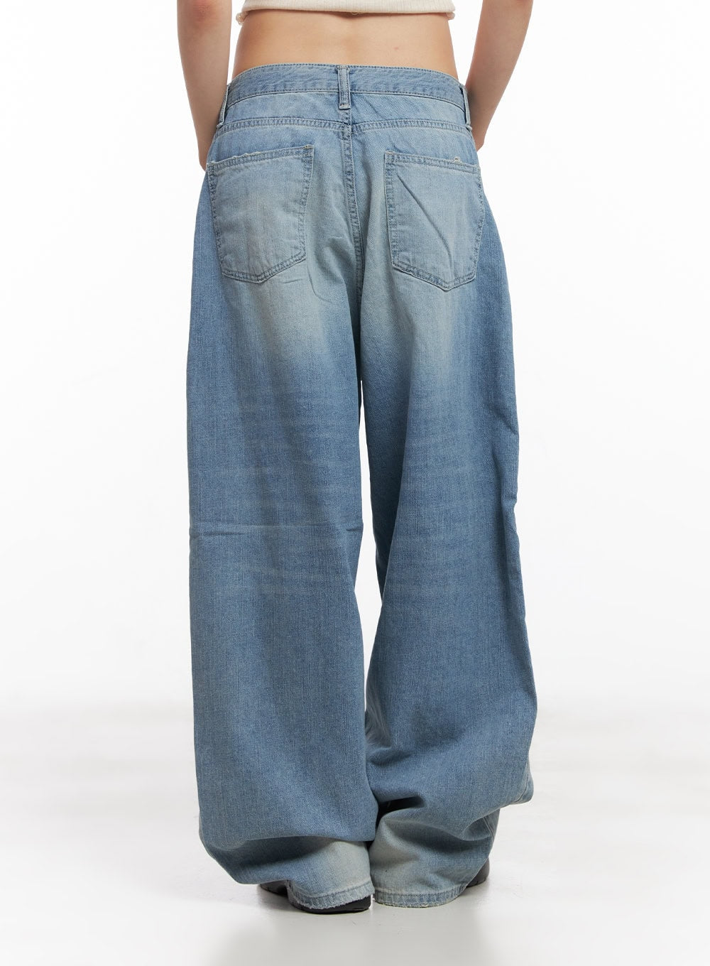 Elsa Washed Wide-Leg Jeans CY512