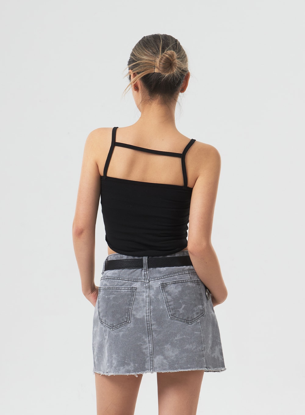 Thin Strap Graphic Top CM329