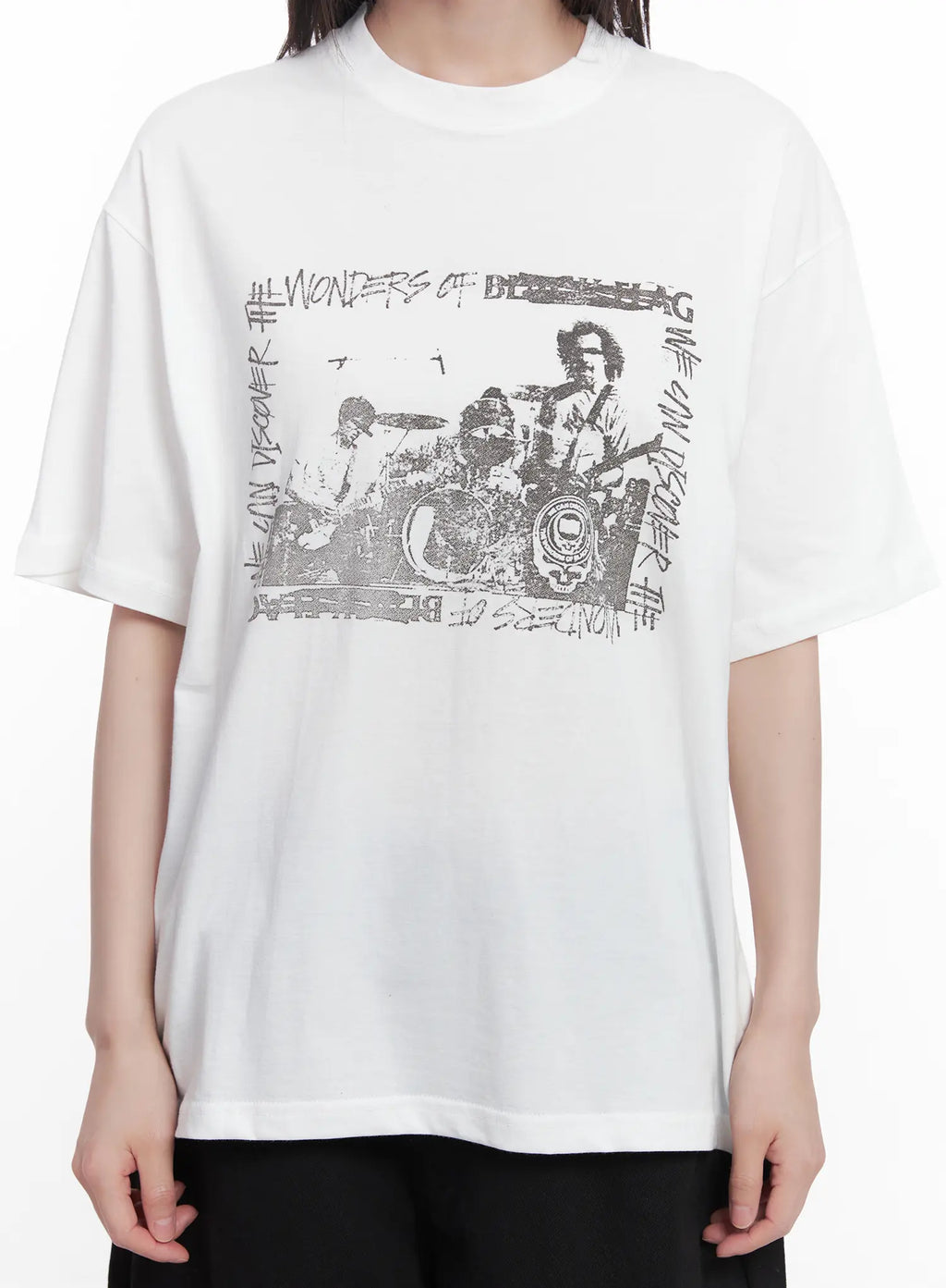 Graphic Relaxed-Fit Tee CU519