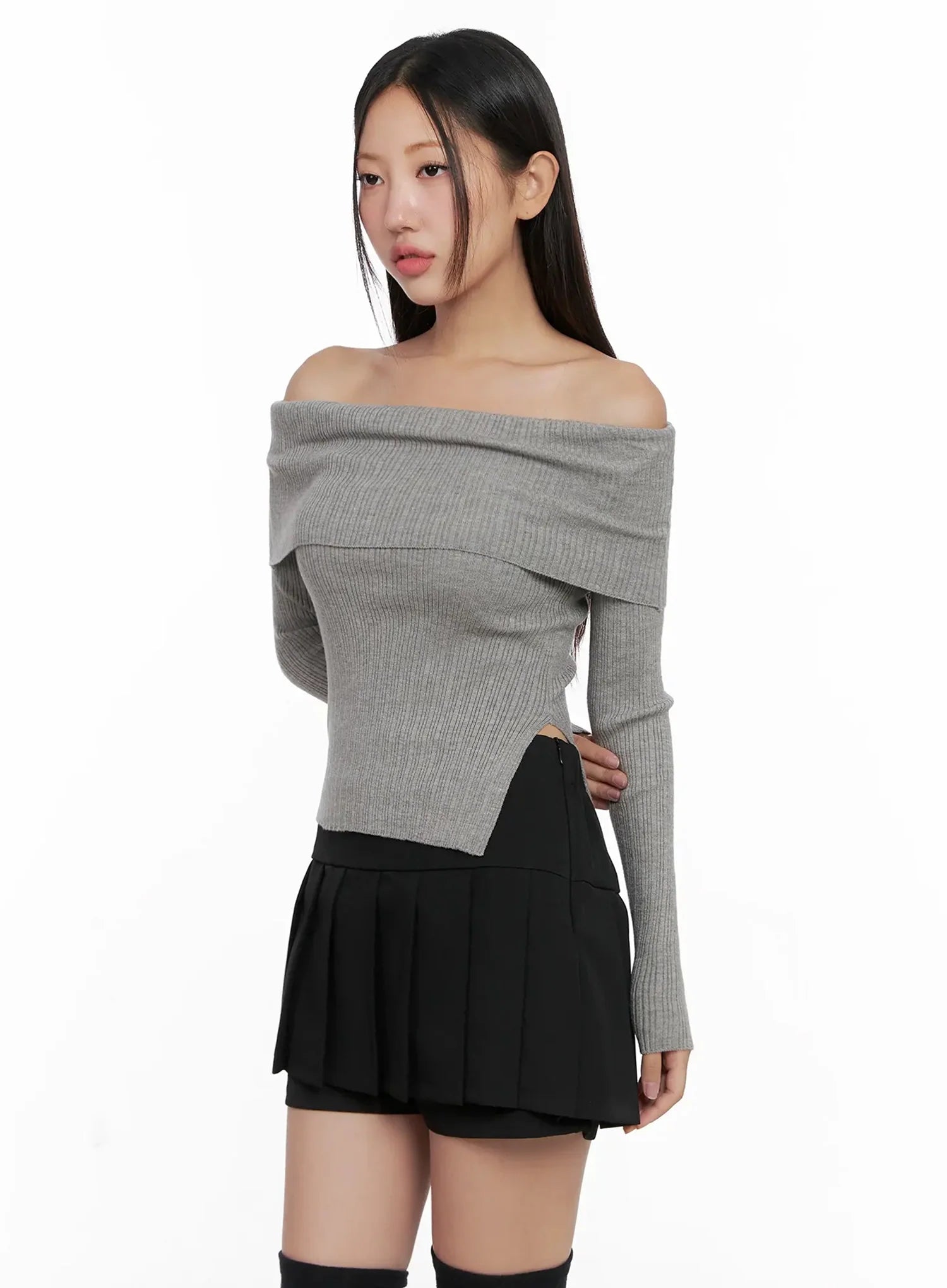 Ribbed Folded Off-Shoulder Top IG527