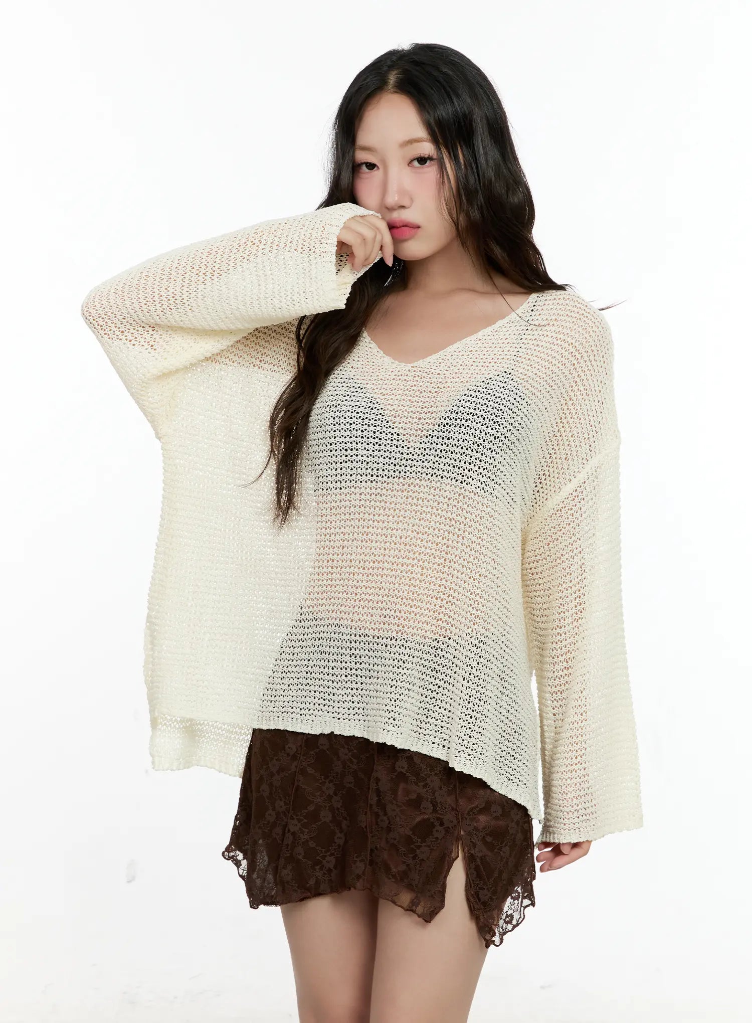 Mesh V-Neck Long-Sleeve Top CL531