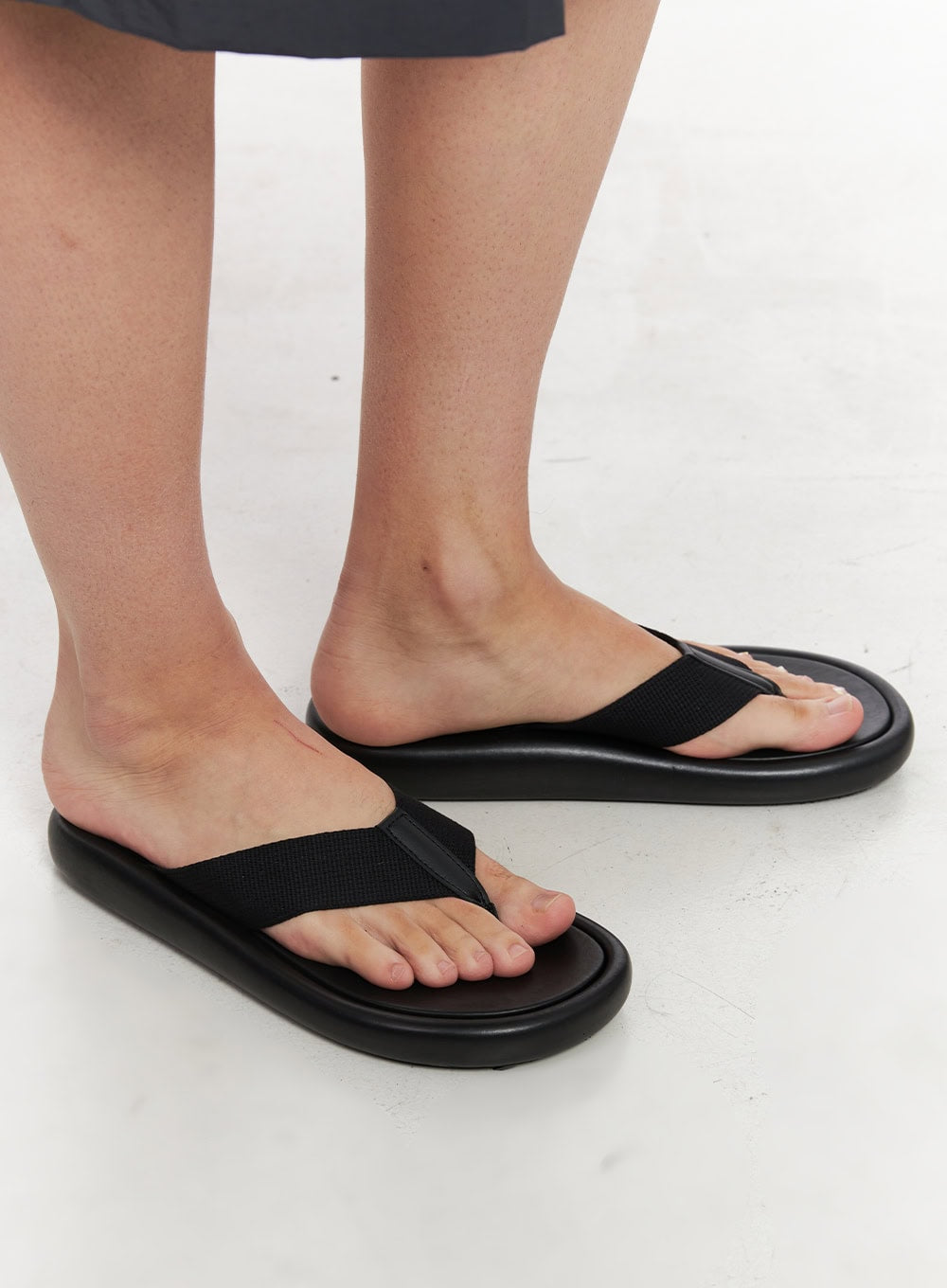 Men's Comfy Flip-Flops IY522