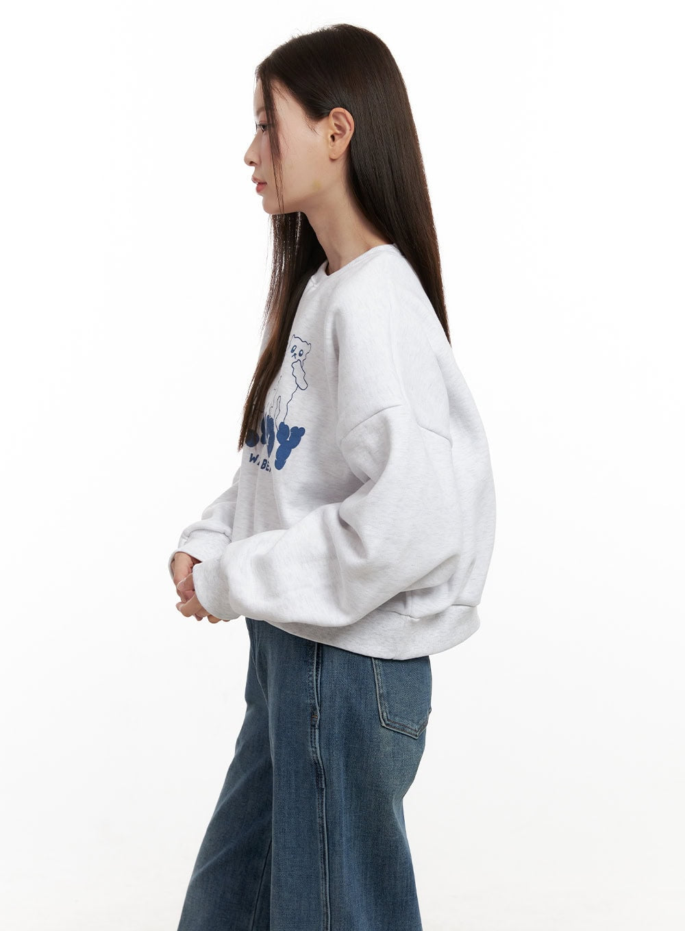 Bear Graphic Long Sleeve Crewneck ON422