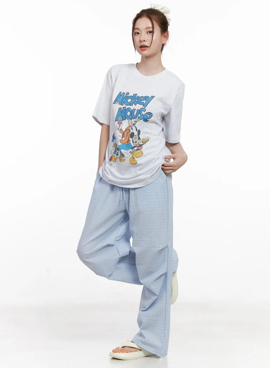 Oversized Cartoon Graphic Tee CL524