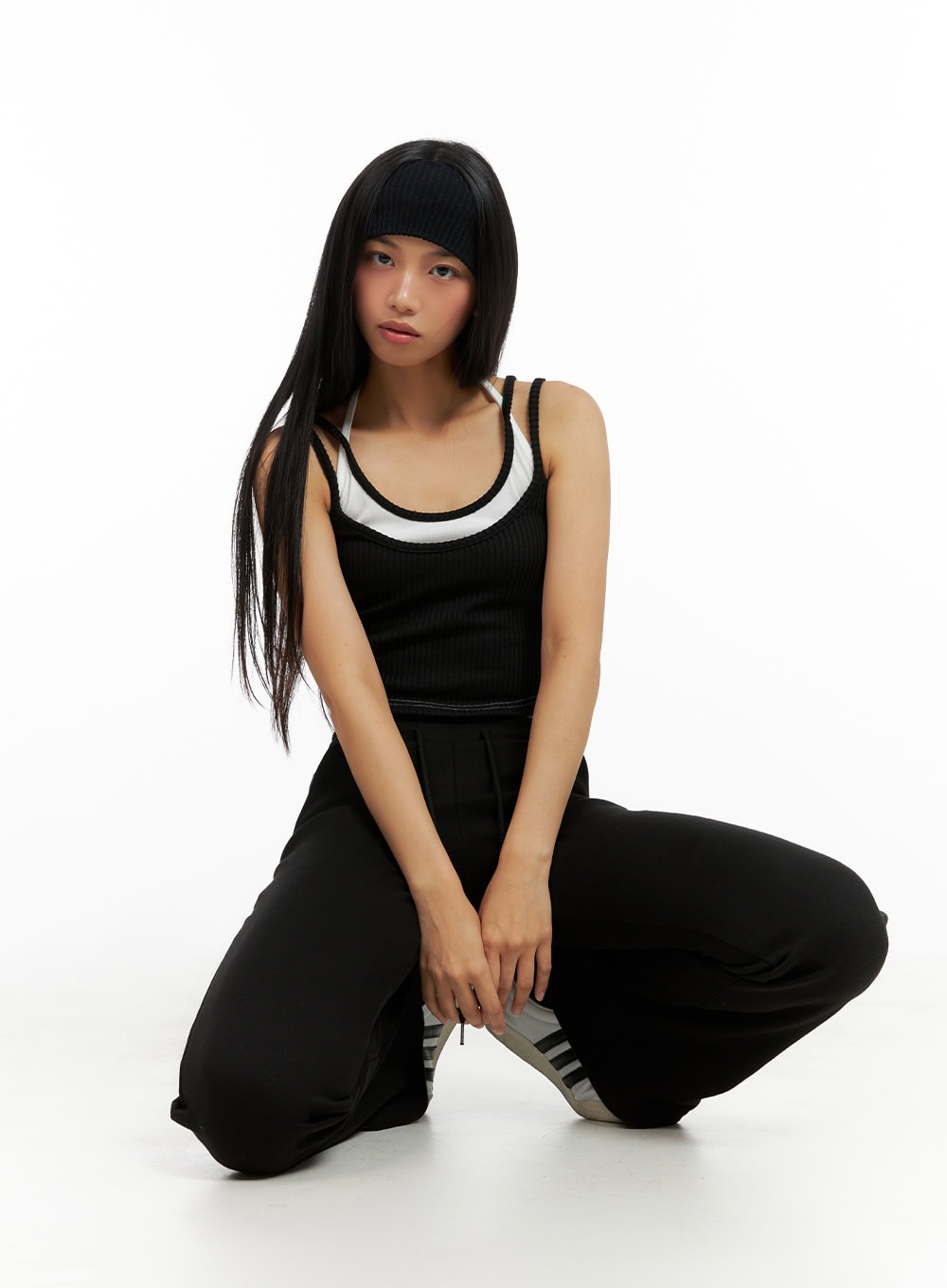 Slim Banded Bootcut Pants IL419