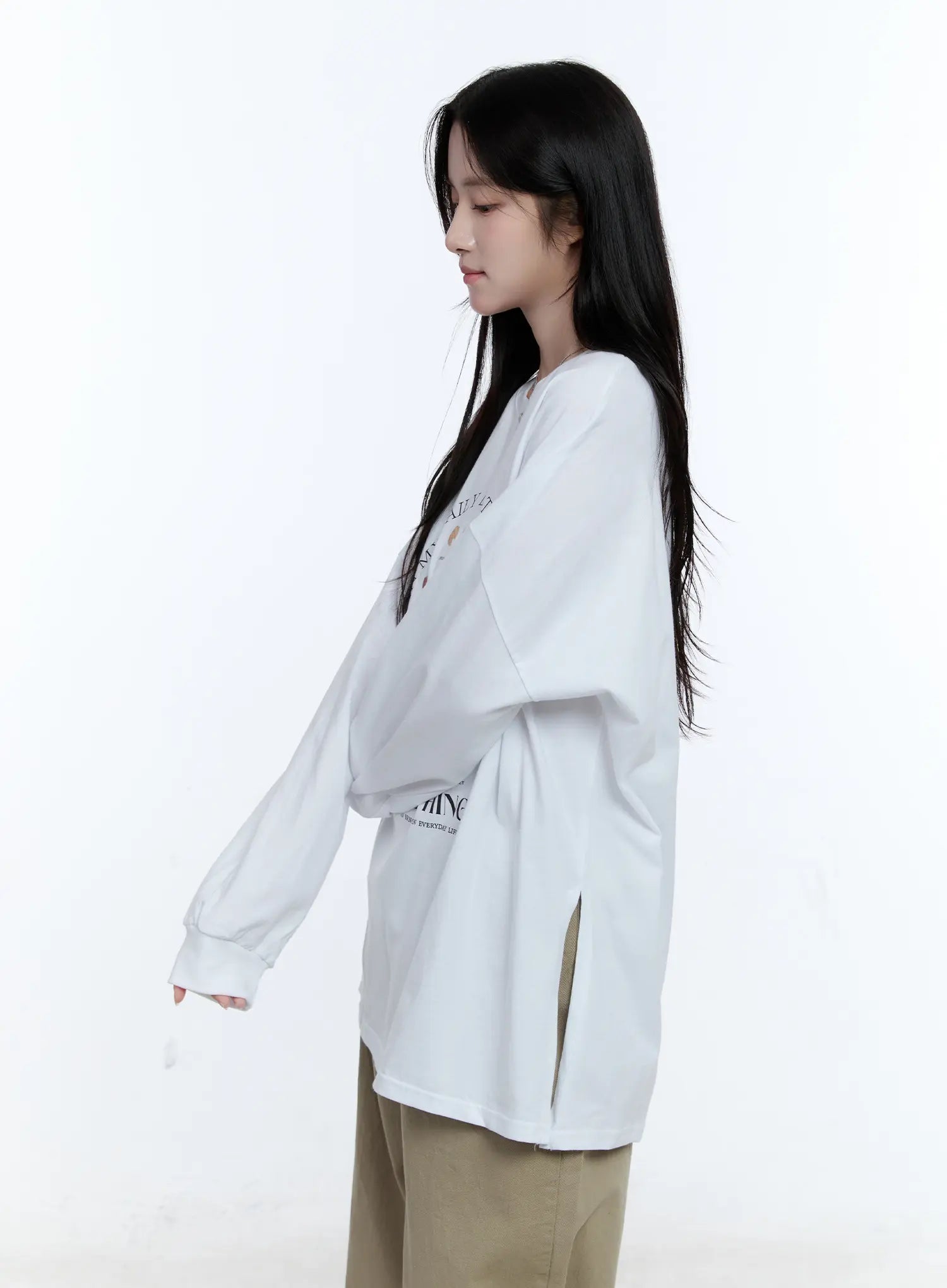 Oversized Graphic Print Long Sleeve Tee CG513