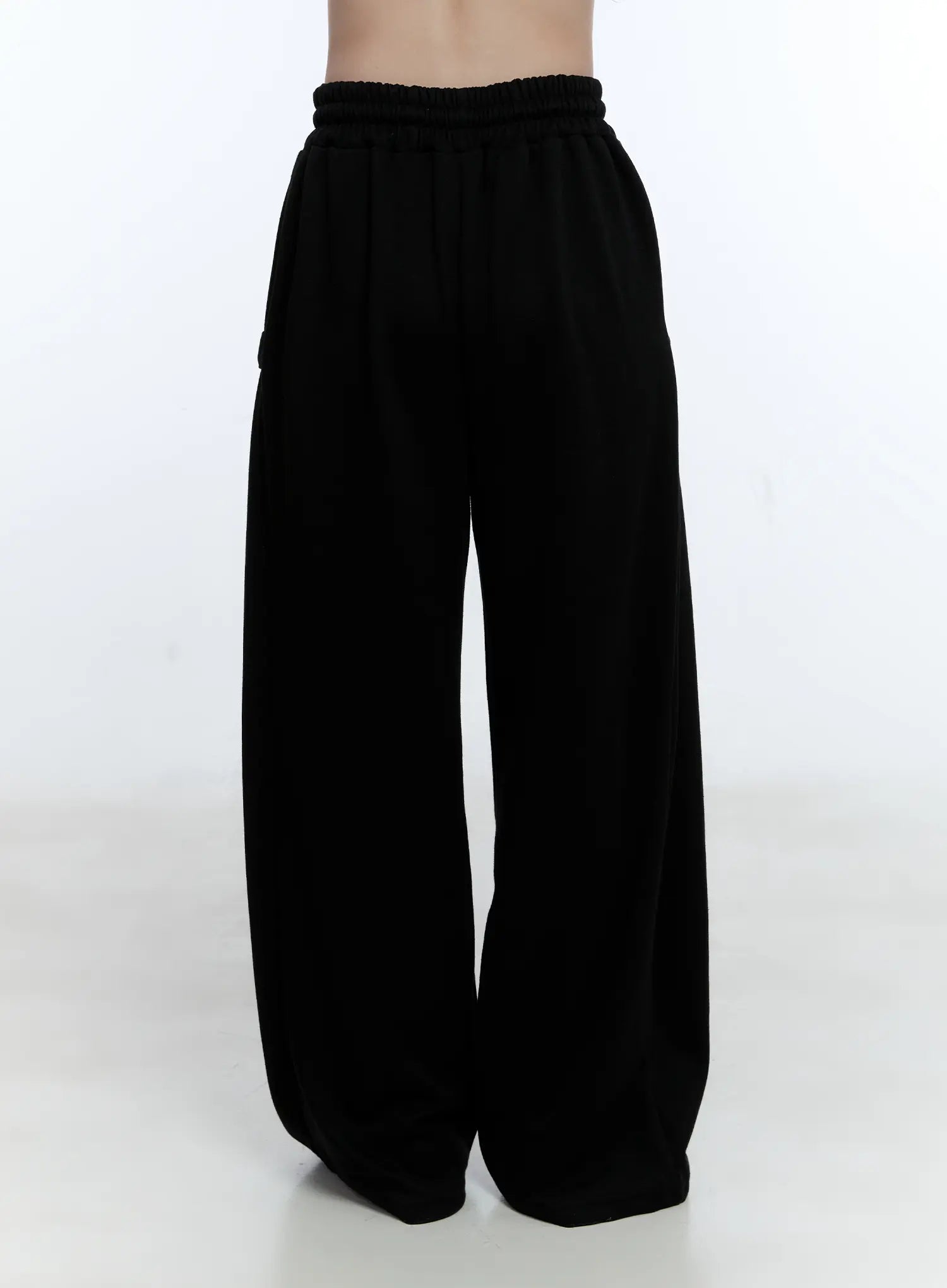 Relaxed-Fit Wide-Leg Sweatpants CG514