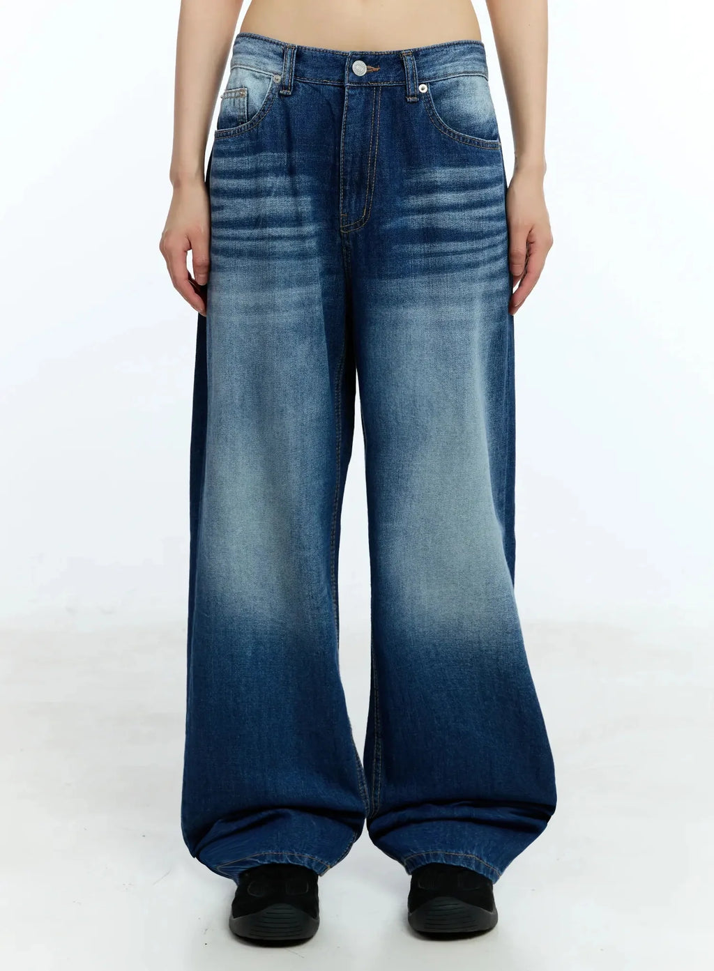 Yoonchae Washed Wide-Leg Jeans IU525