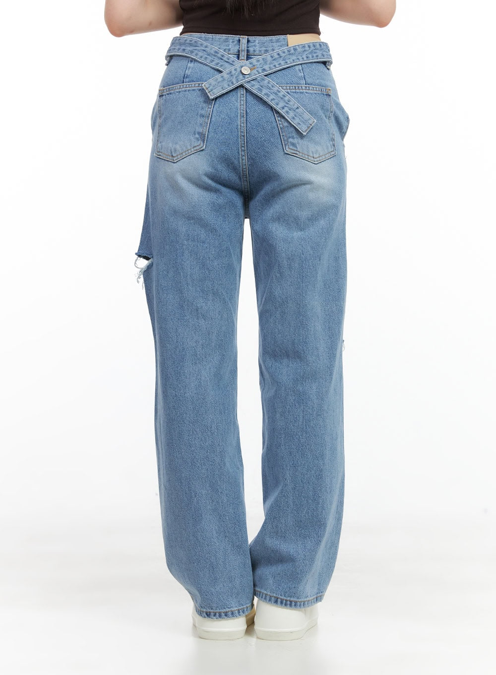 Jen Distressed Straight Jeans CG408