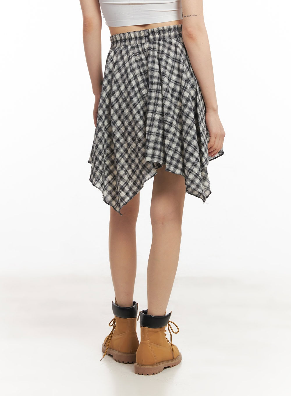 Plaid Ruffle Mini Skirt CA523