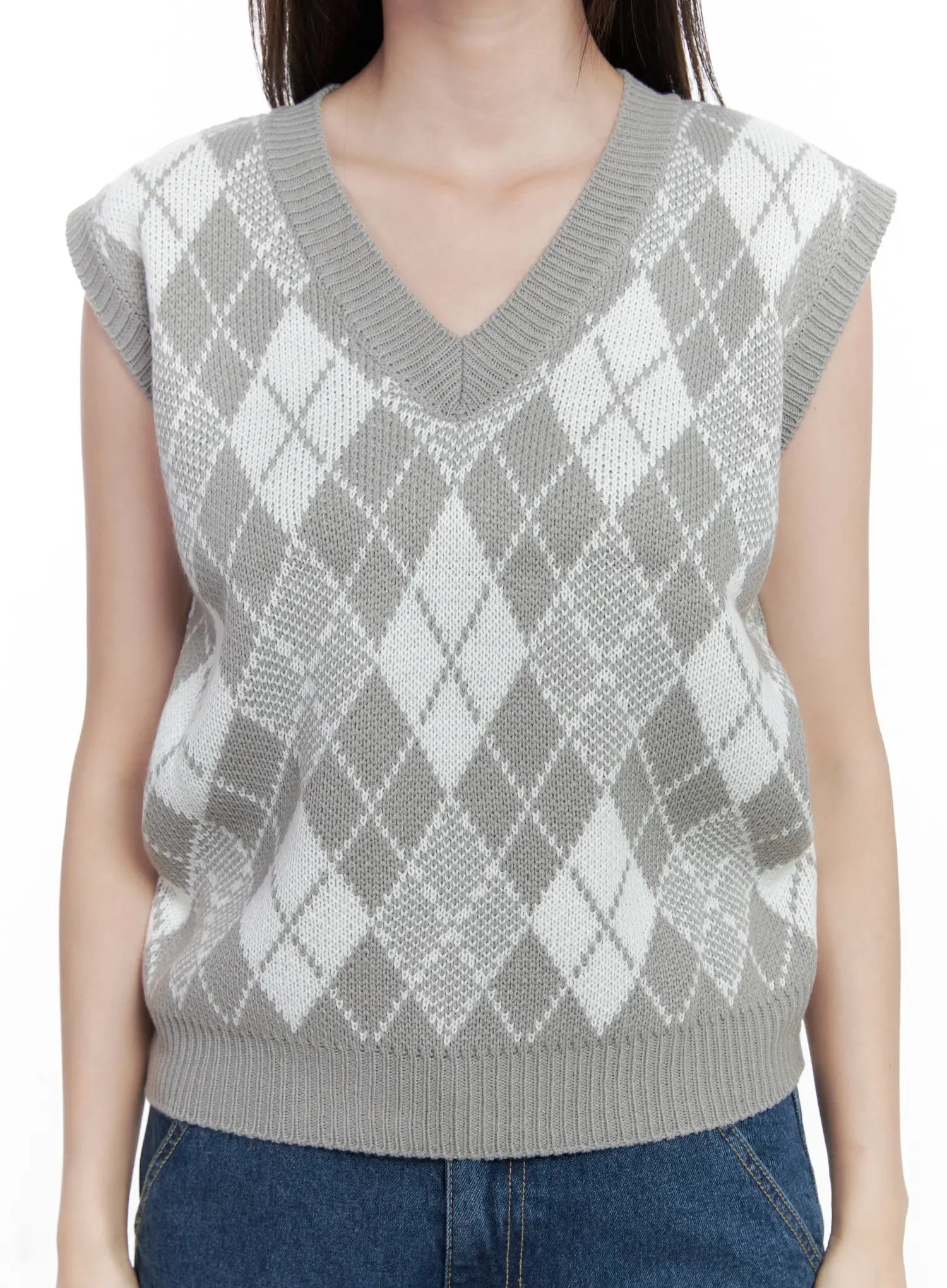Argyle Pattern V-Neck Vest CO506