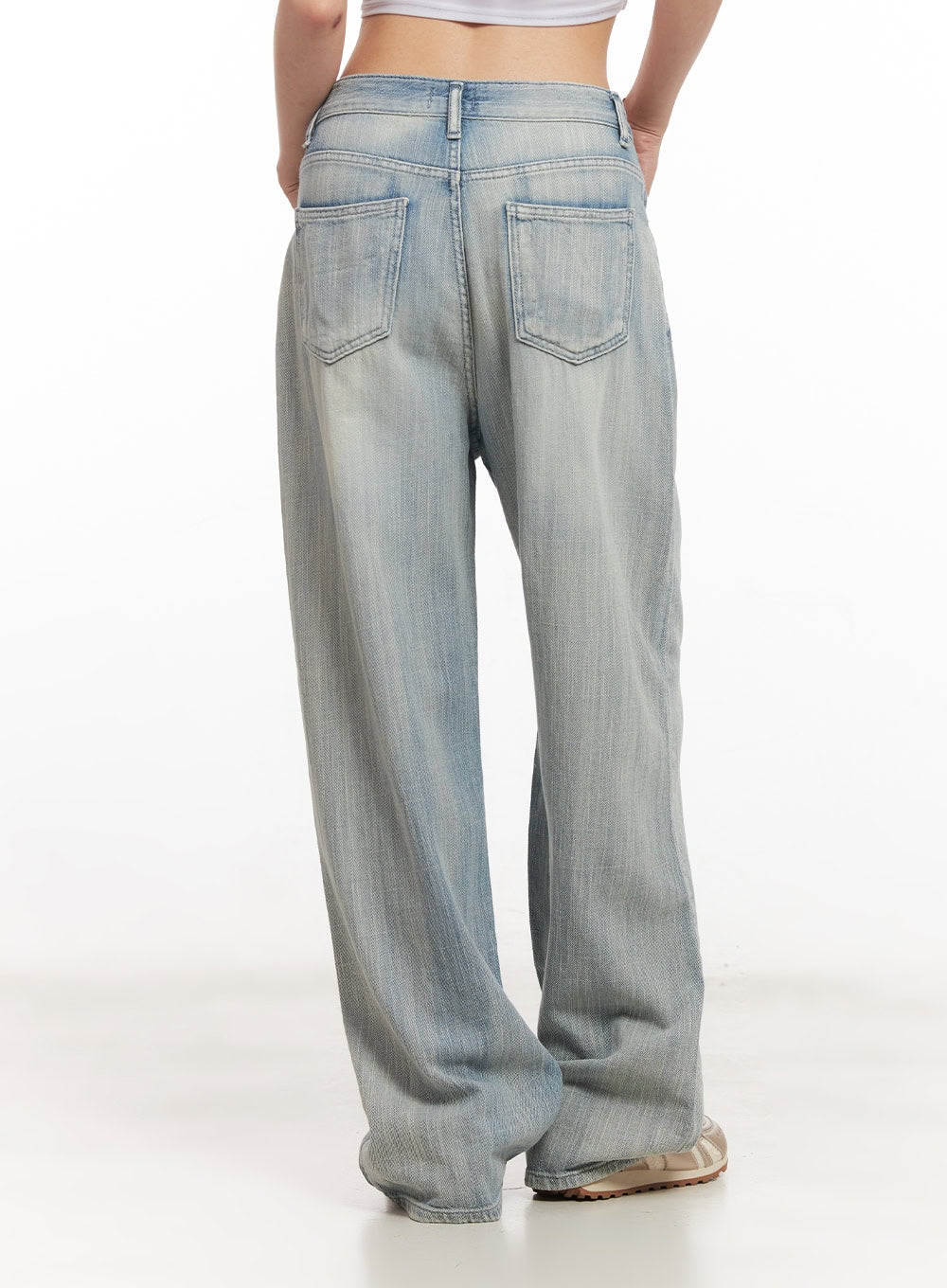 Jessi Washed Wide-Leg Jeans CA514