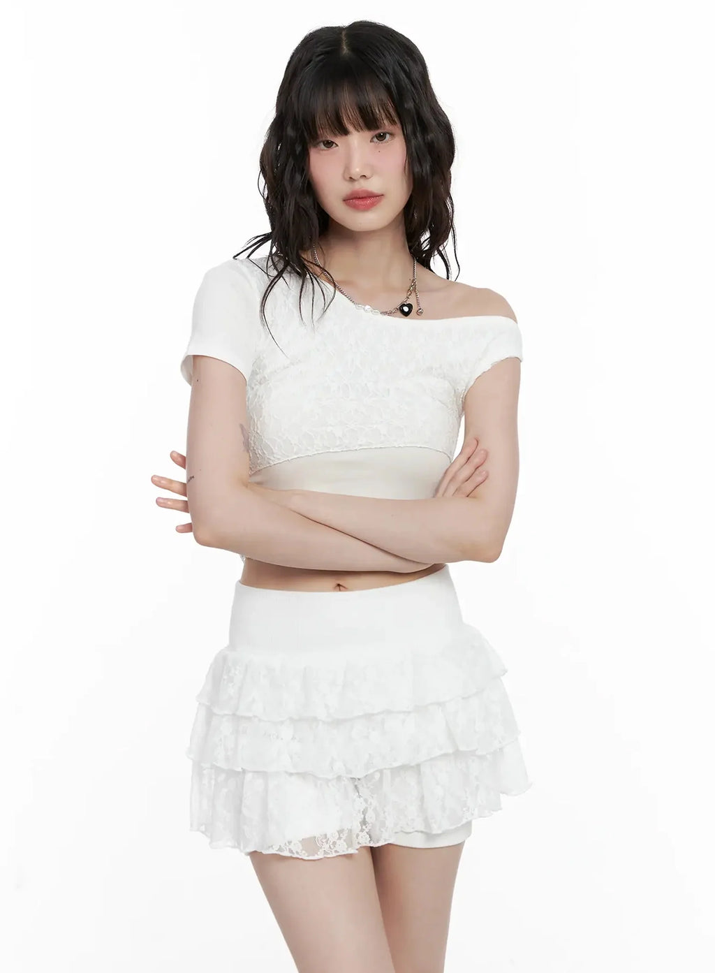 Asymmetric Off-Shoulder Lace-Trim Top IL531