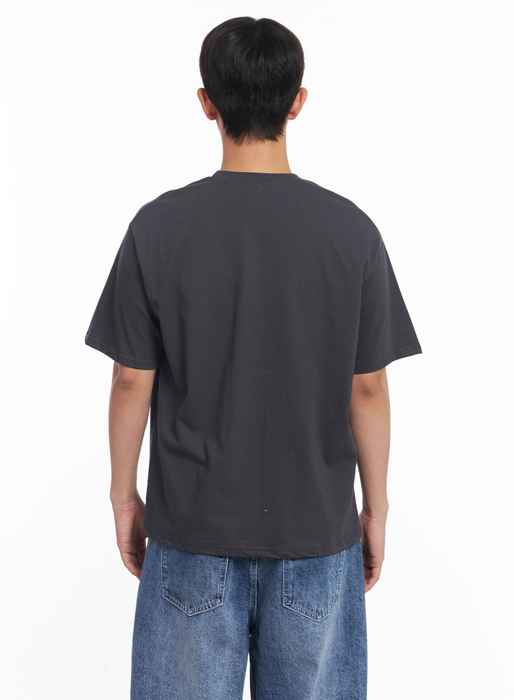 Men's "Dilly" Graphic T-Shirt IY522