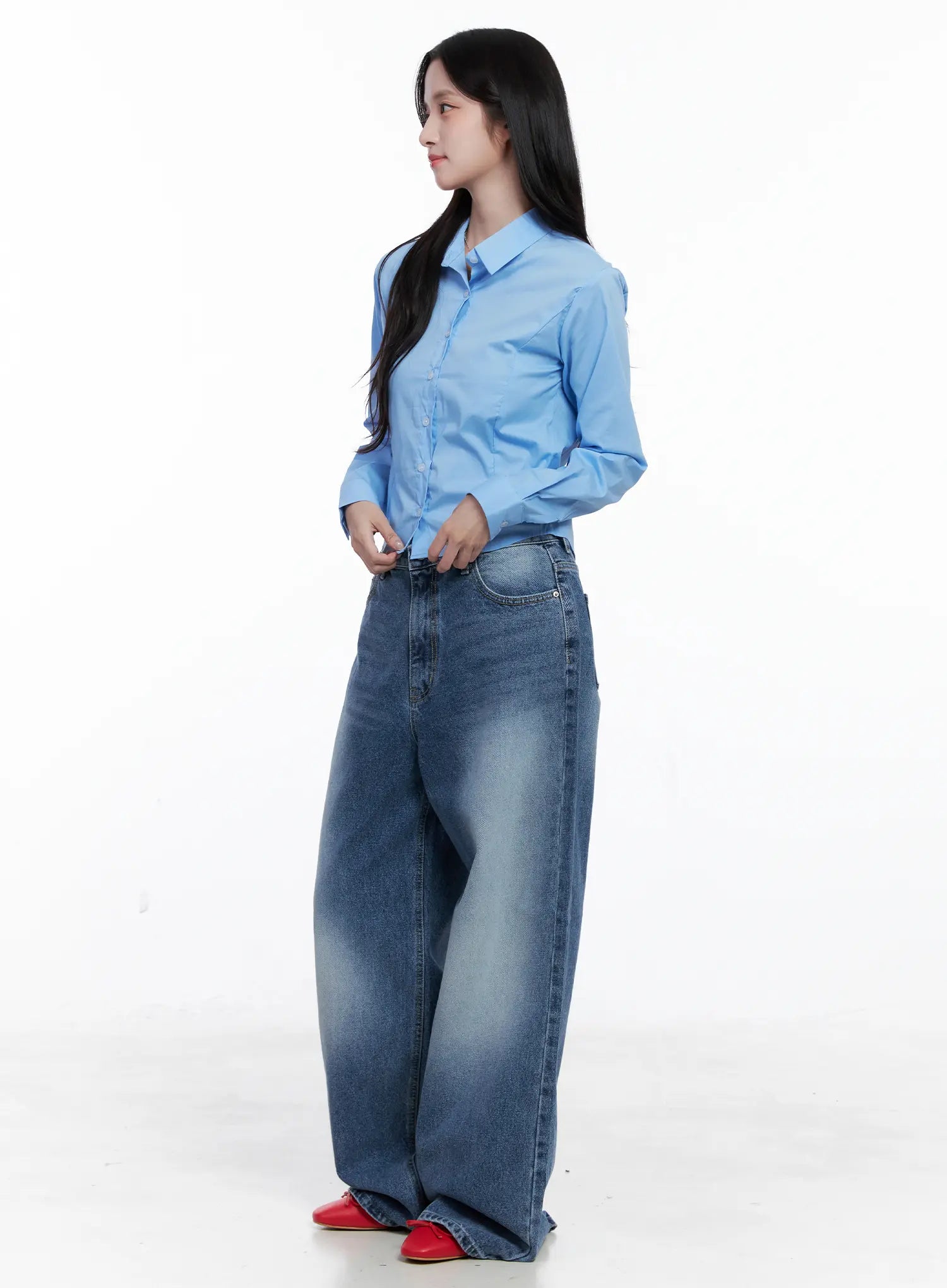 Slim Fit Button-Up Shirt CS519