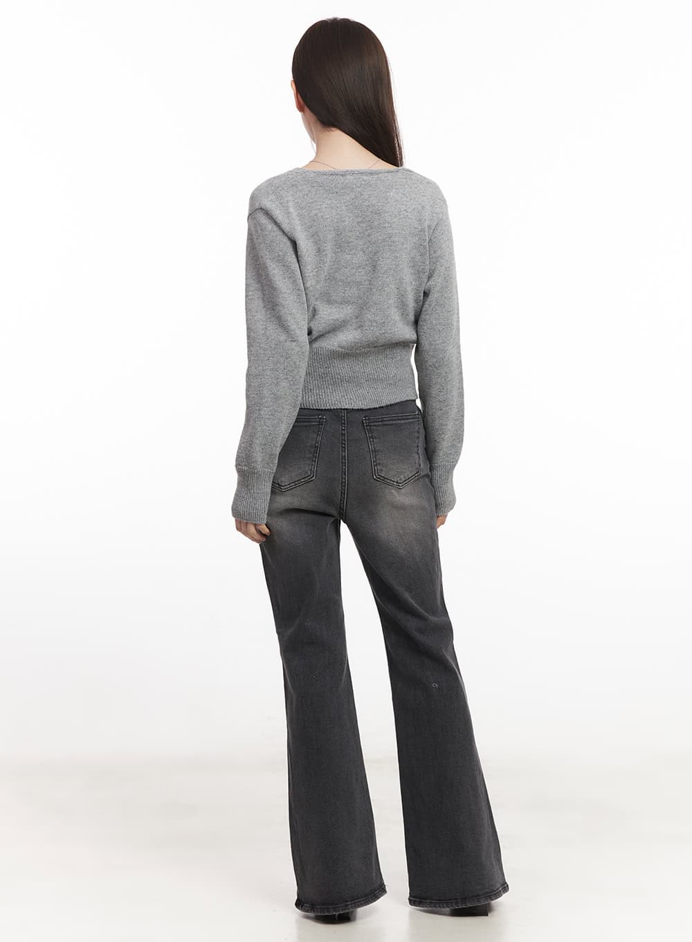 Buttoned V-Neck Cropped Cardigan CA502