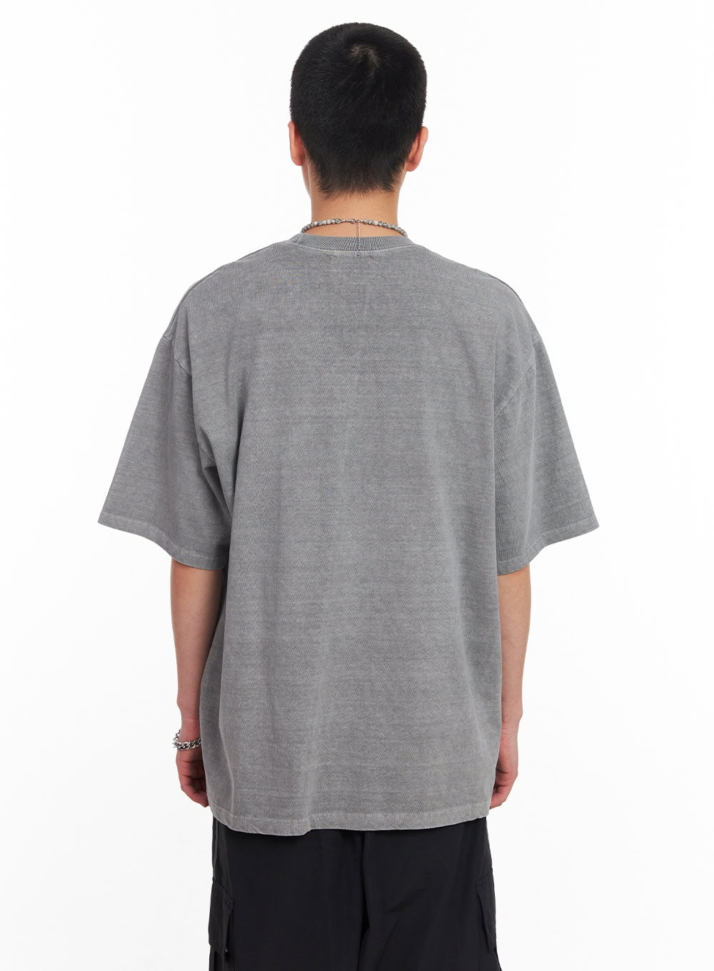 Men's Studded Daisy T-Shirt IU503