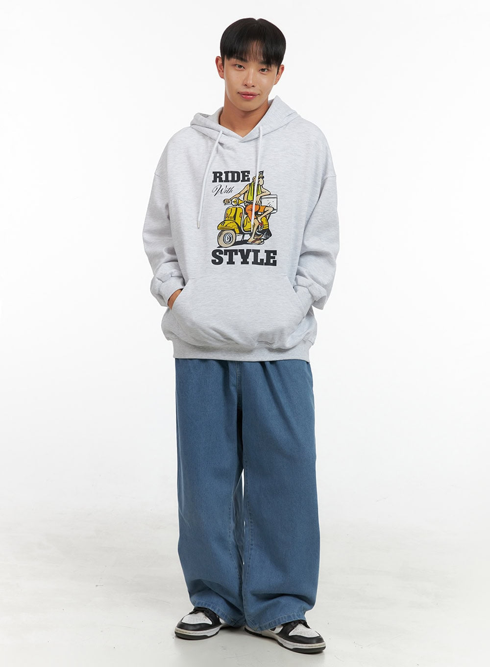 Men's Graphic Hooded Sweatshirt IS419