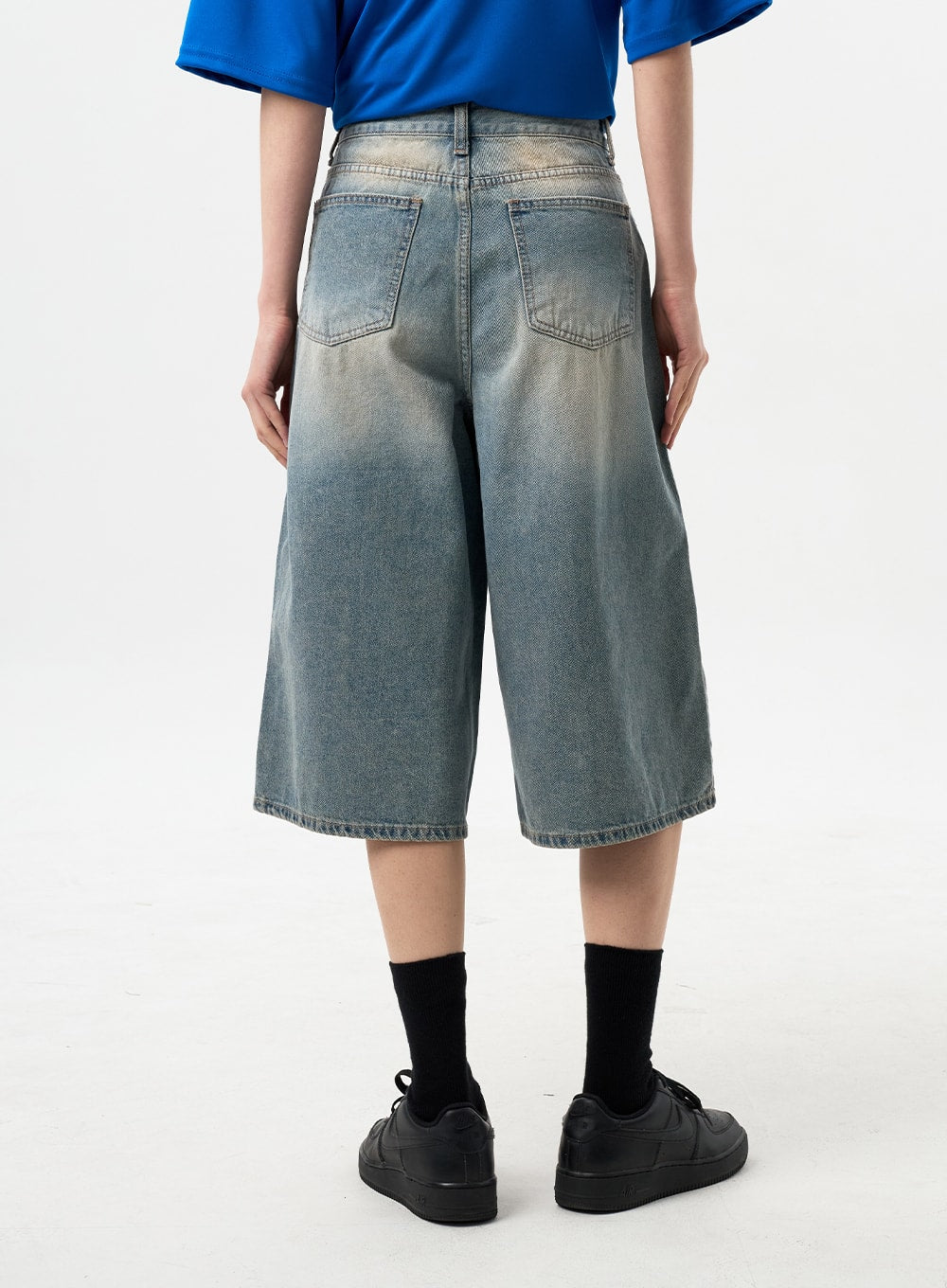 Oversized Bermuda Pants CY311