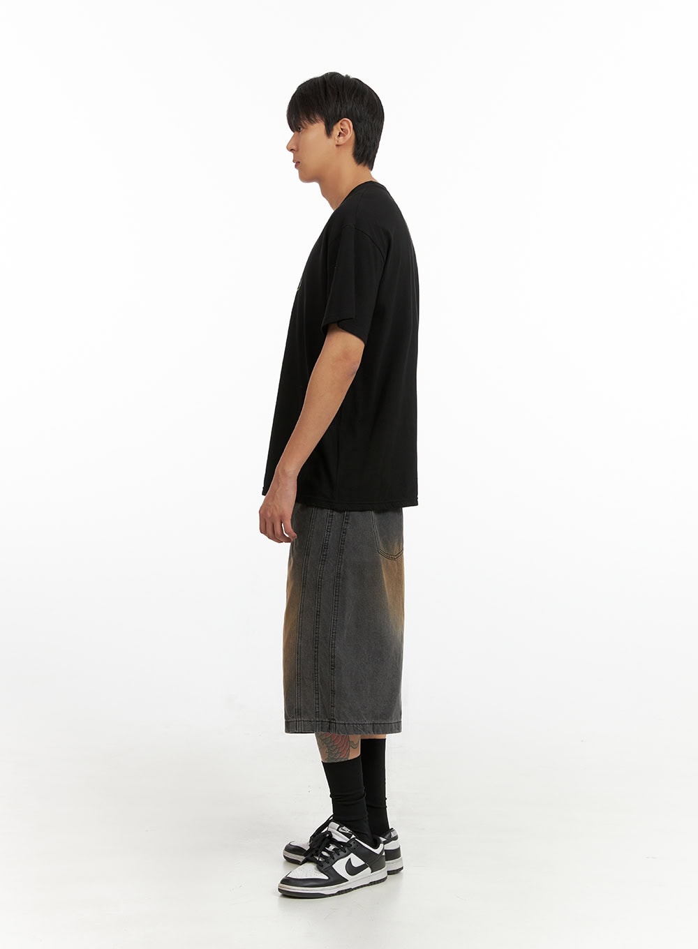 Men's Lettering Round Neck T-Shirt (Black) IU419