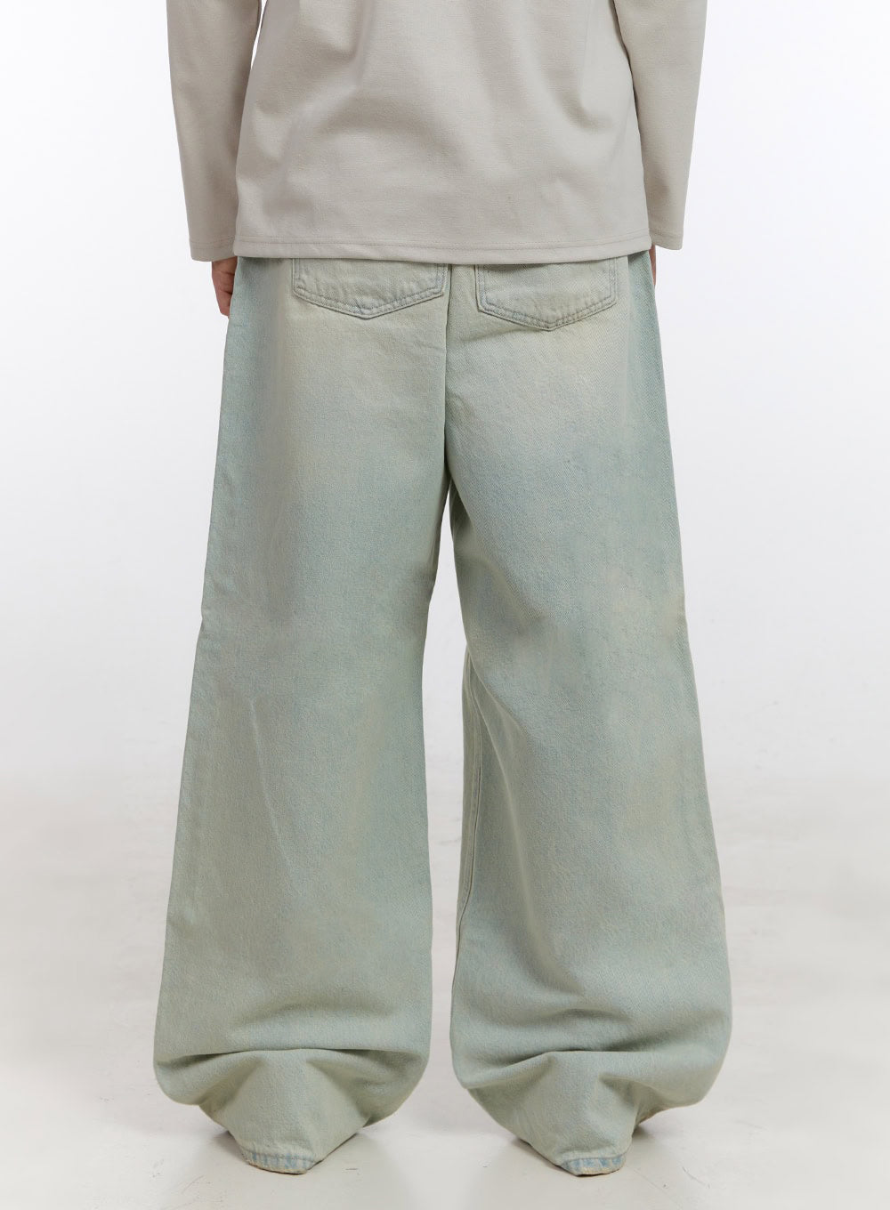 Men's Washed Wide-Leg Jeans IF528