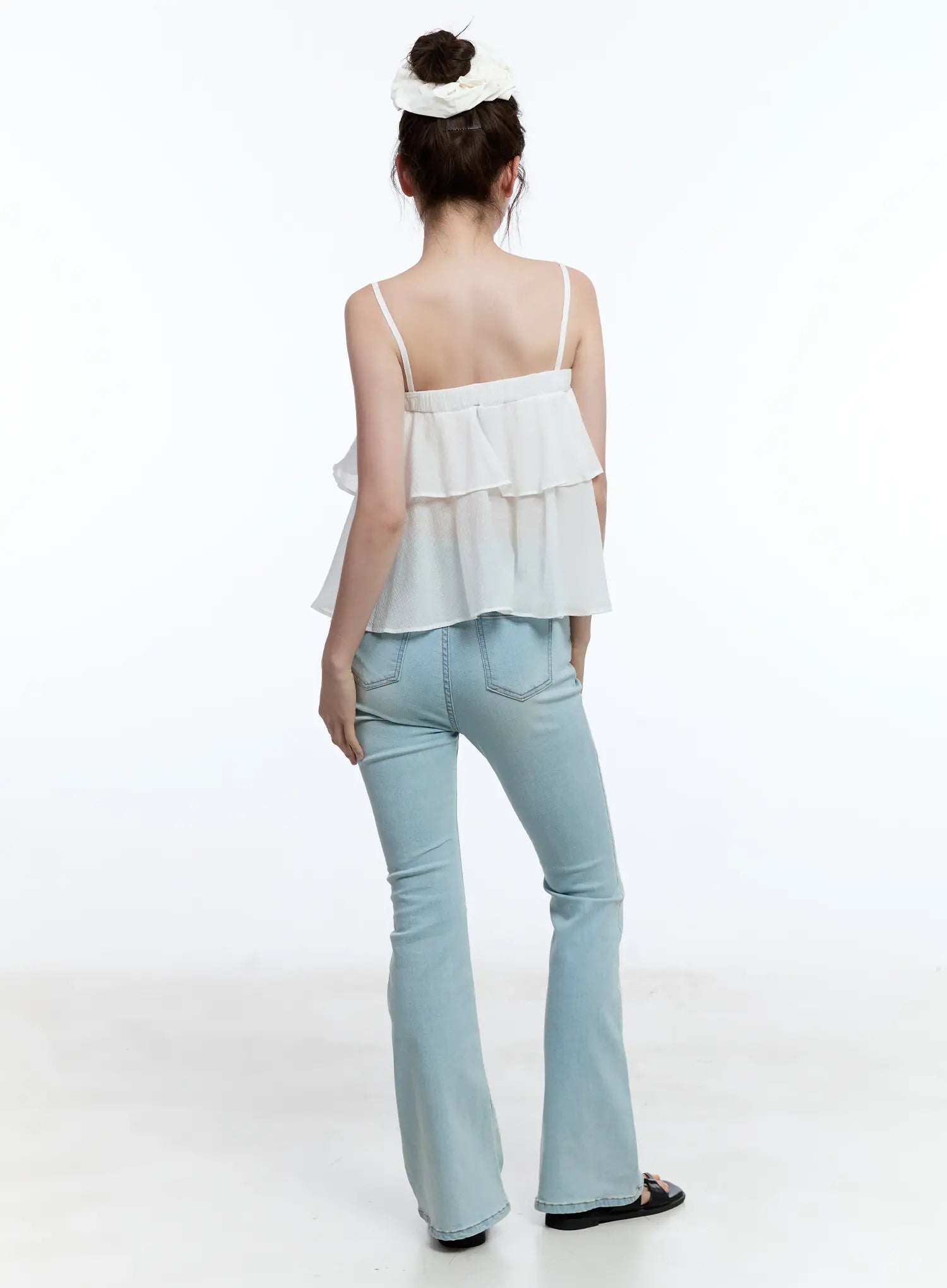 Jimin Light-Wash Flared Jeans CU513