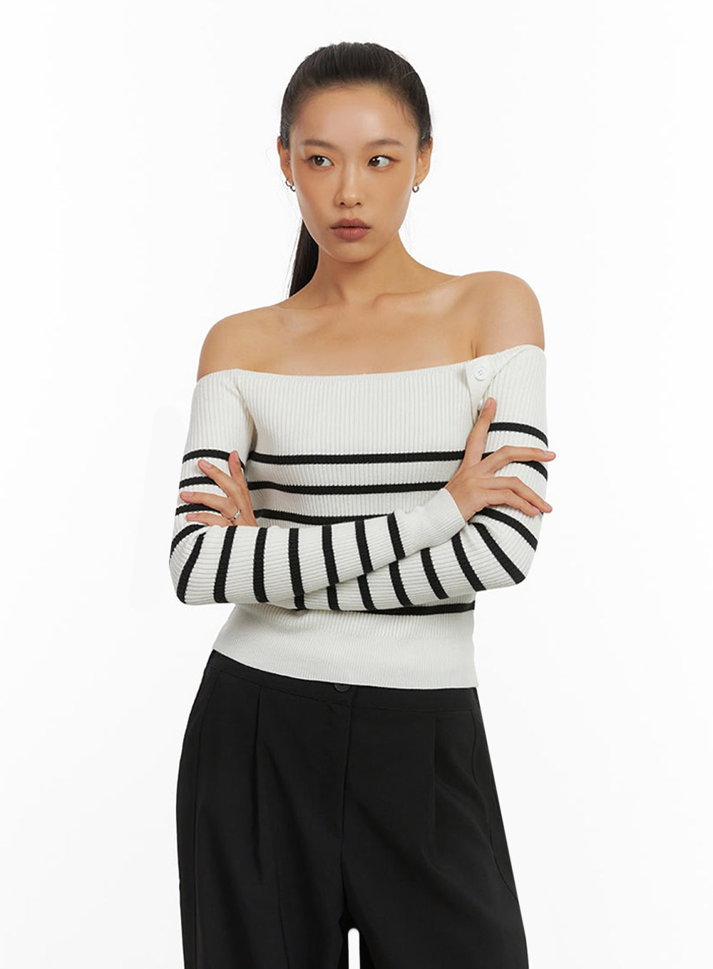 Stripe Buttoned Off-Shoulder Top IO409