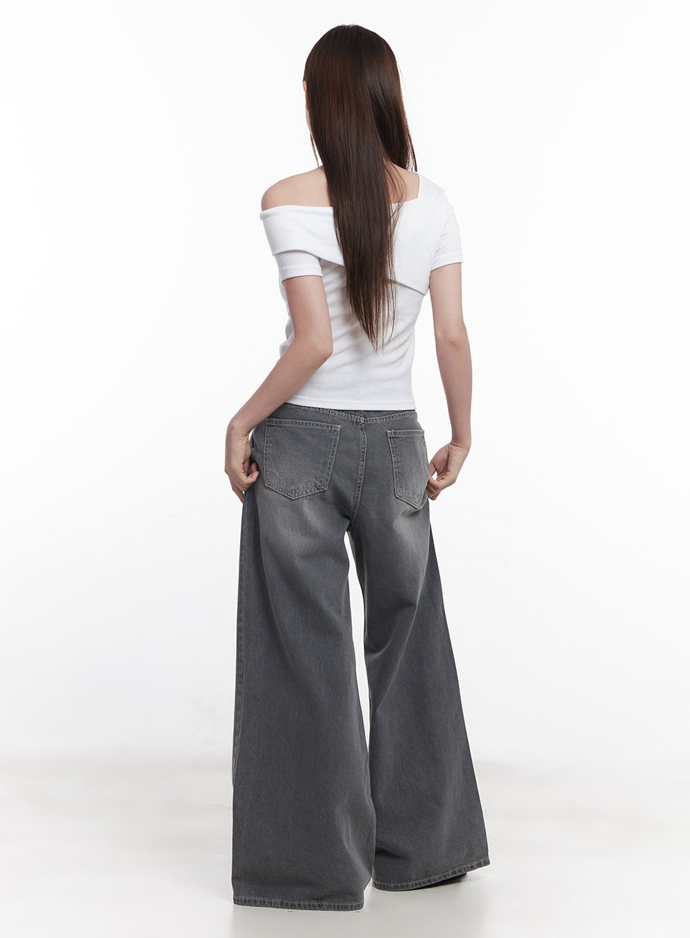 Beatriz Washed Wide-Leg Jeans CY519