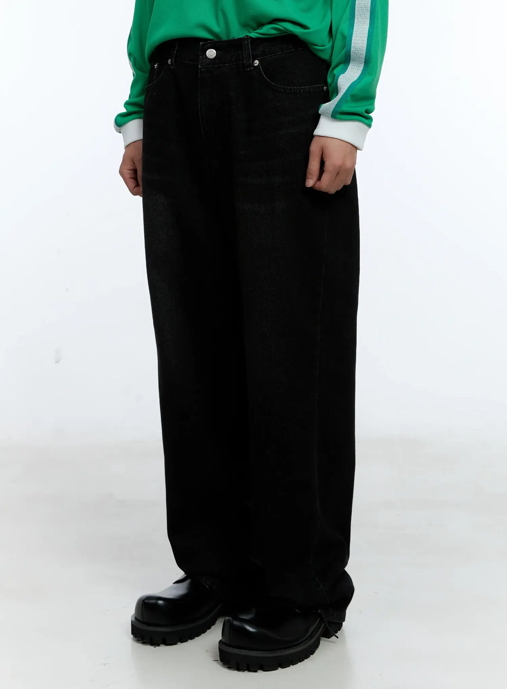 Men's Recycled Wide-Leg Denim Jeans IL515