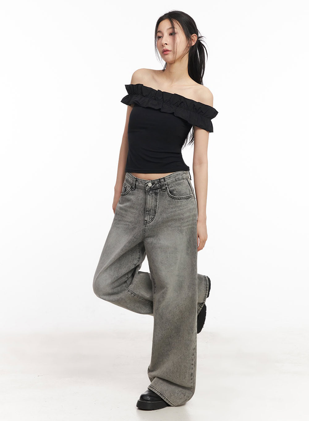 Frill Off-Shoulder Crop Top IY529